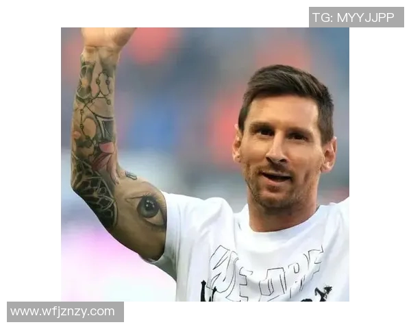 当足球明星在你面前被打的瞬间你会如何反应与选择