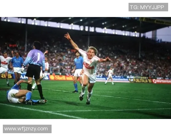 足球明星是否都在推特上活跃分享生活与比赛动态